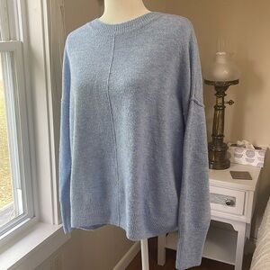 Vince Camuto Light Blue Crew neck Raglan sleeve Sweater
